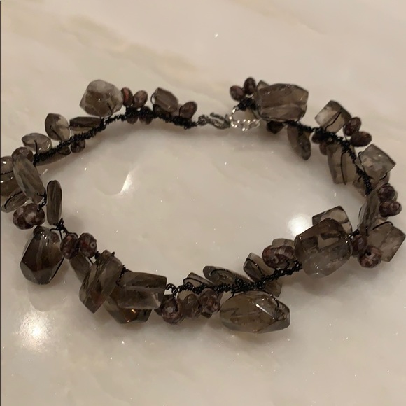 Jewelry - Topez choker necklace